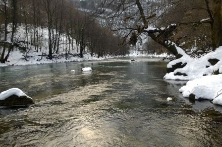 Босния ловля тайменя на реке Уна