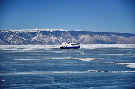 Подледная рыбалка на Малом море Байкала