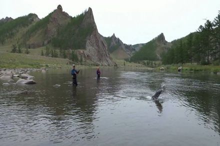 Рыболовно-туристический сплав по р. Дэлгер-Мурен