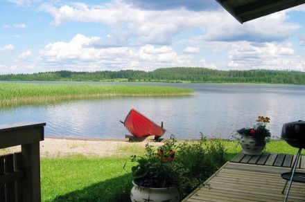 Рыболовный поселок на озере Онкивеси