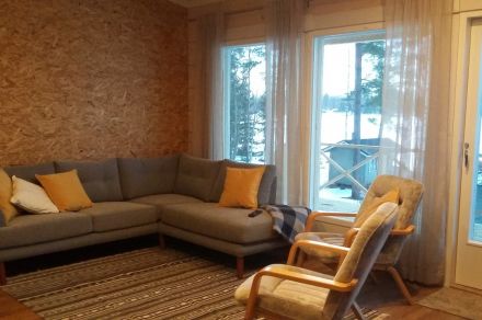 Рыболовный поселок на озере Онкивеси