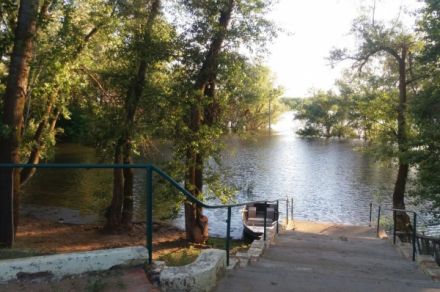 Рыболовная база на Ахтубе "Фаворит"