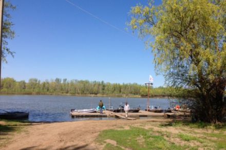 Рыболовная база на Ахтубе "Фаворит"