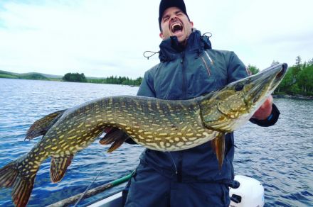 Рыболовная база "Storuman-fishing"